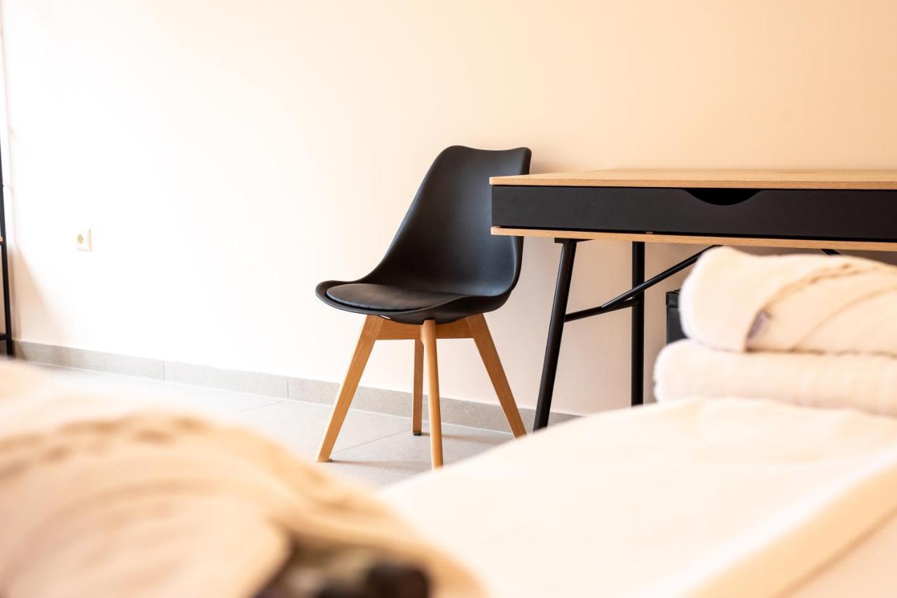 Mini Suites Near Athen'S Airport Free Shuttle From And To Athen'S Airport Spáta Exterior foto